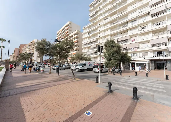 Malagasuite Impressive Seaviews Fuengirola