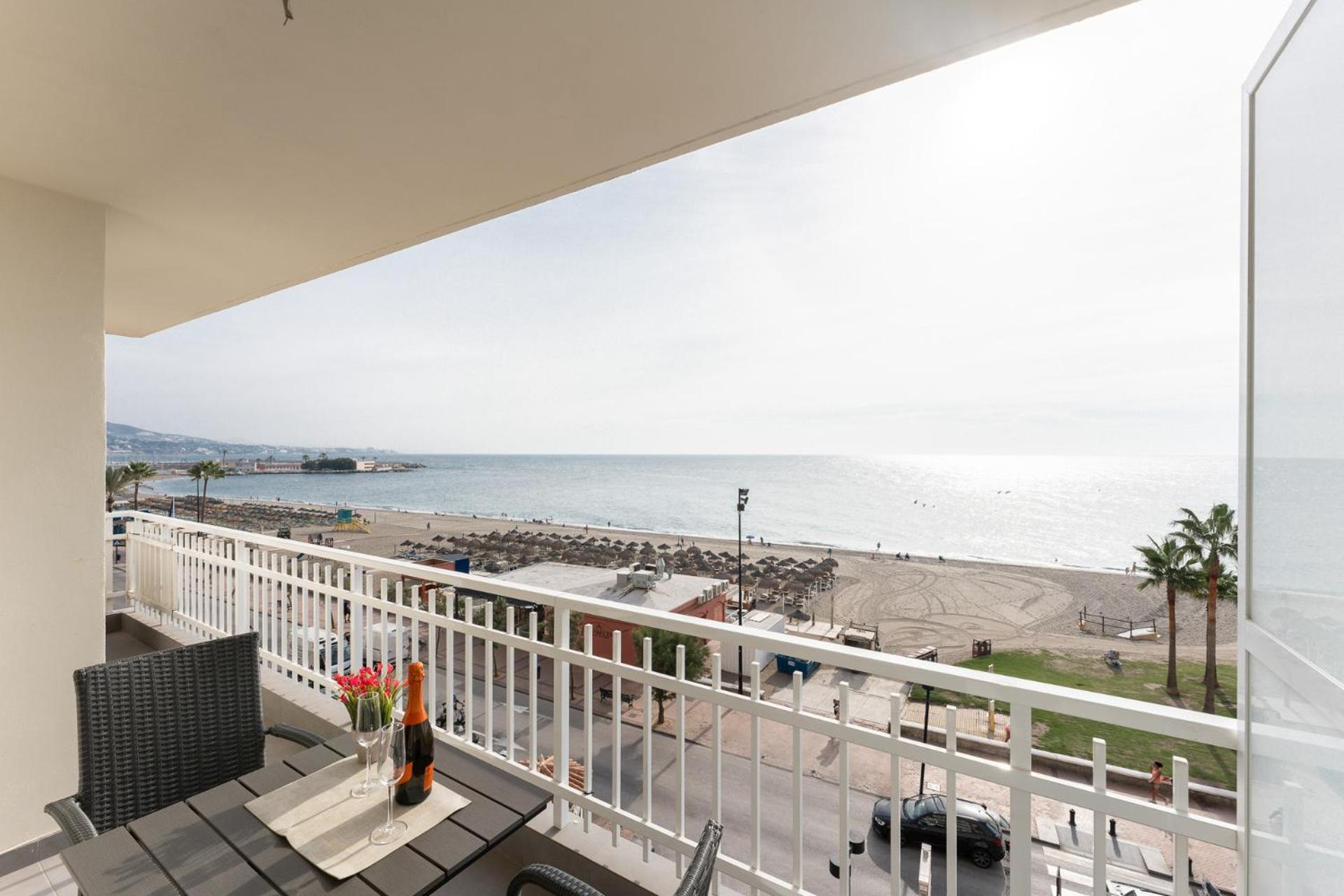 Malagasuite Impressive Seaviews Appartement